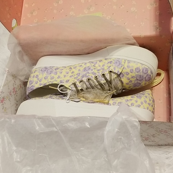 RELISTED IN CLOSET!!!!!!! - Picture 7 of 14